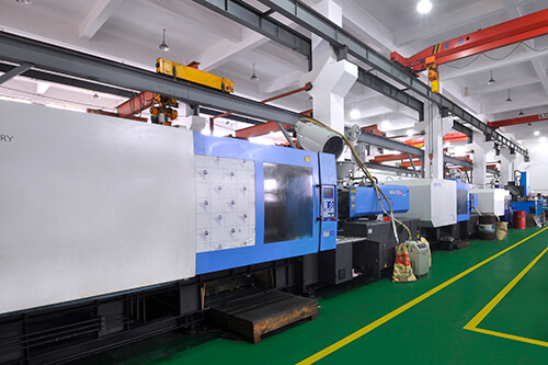 PVC pipe fittings injection molding machine