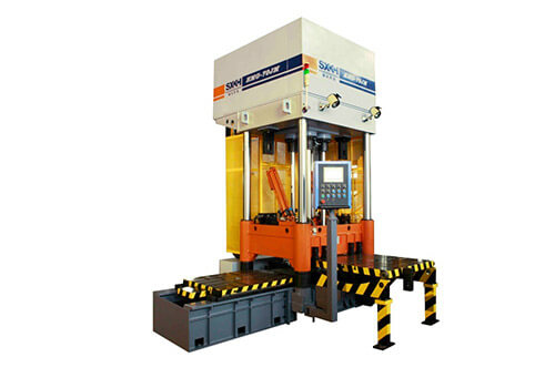 pipe fitting molding machine